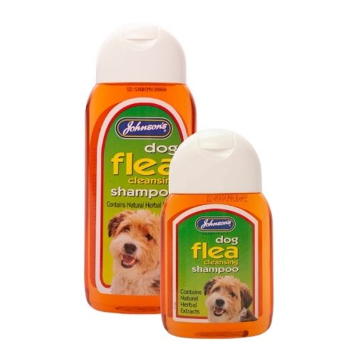 Johnsons Dog Flea Cleansing Shampoo