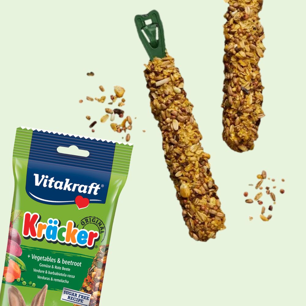 Vitakraft Kracker Sticks Rabbit Treats Vegetables & Beetroot 2pcs